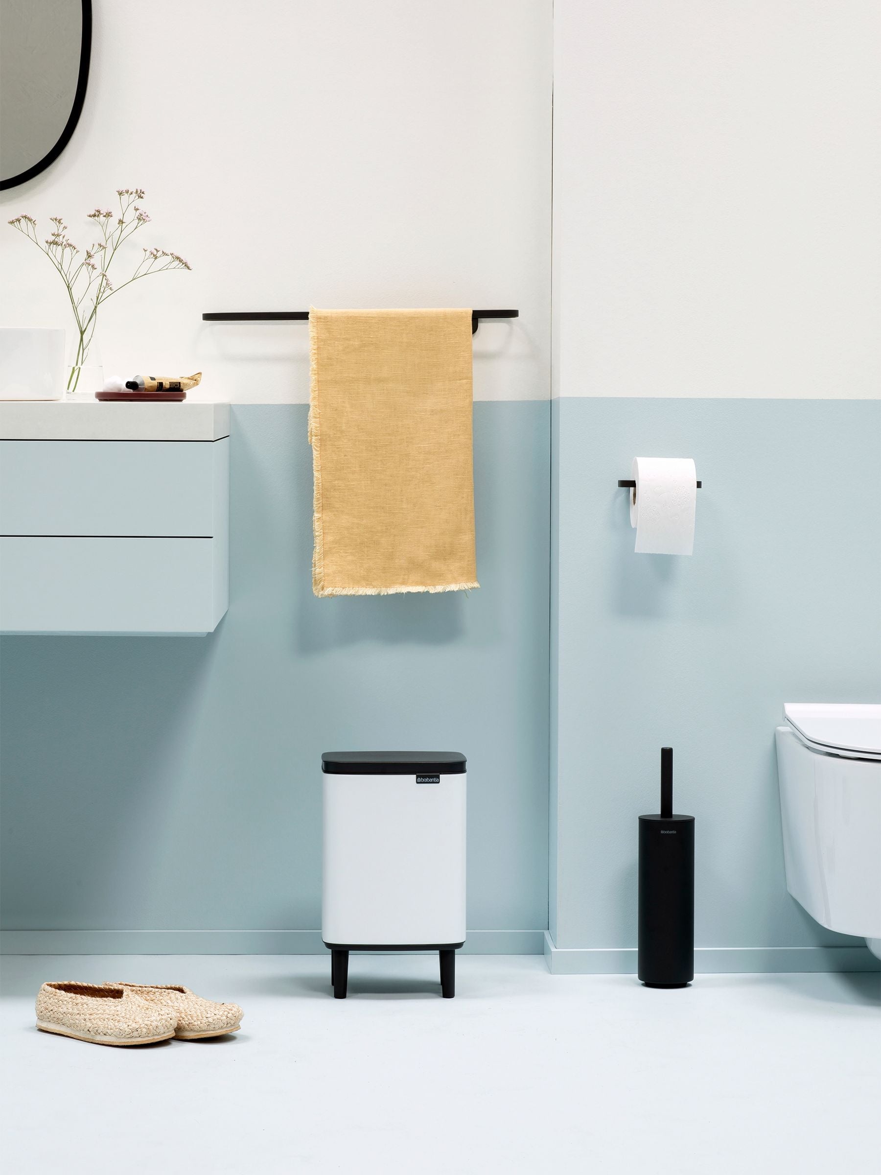 Brabantia White Bo Hi 7L Waste Bin