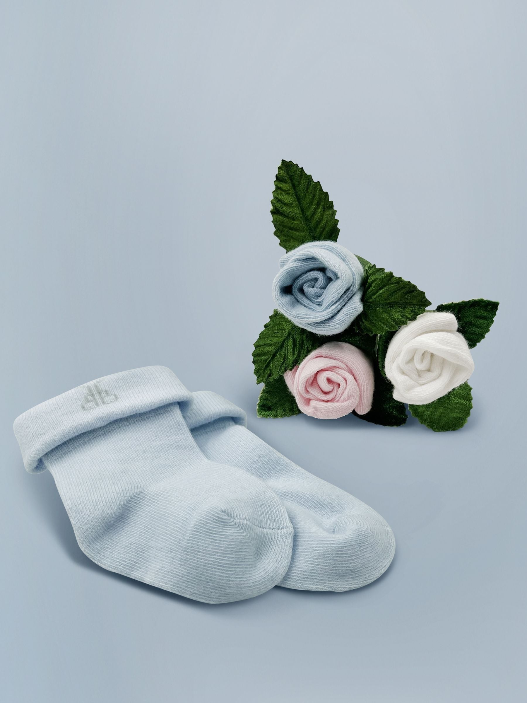 Babyblooms Babygeschenkset blauer Hase mit 24 cm Stofftier - Britisches Produkt