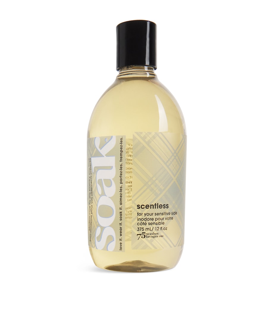 SOAK scentless laundry soap 375ml (British brand)