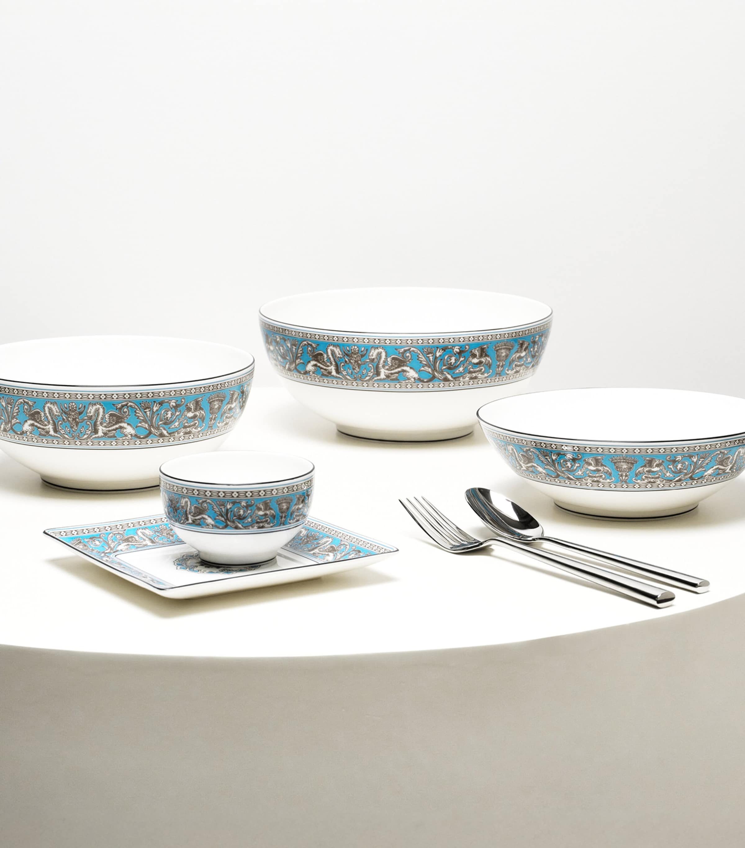 Wedgwood Florentine Turquoise tea bowl 8cm (British brand)