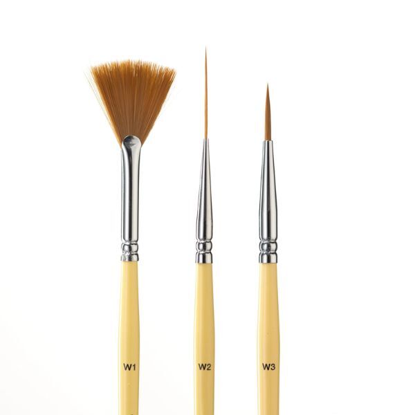Glisten Cosmetics Wendy Asumadu brush set synthetic fibre (British brand)