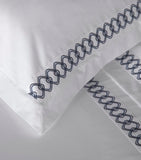 Amalia Ornato Super King flat bed sheet - British product