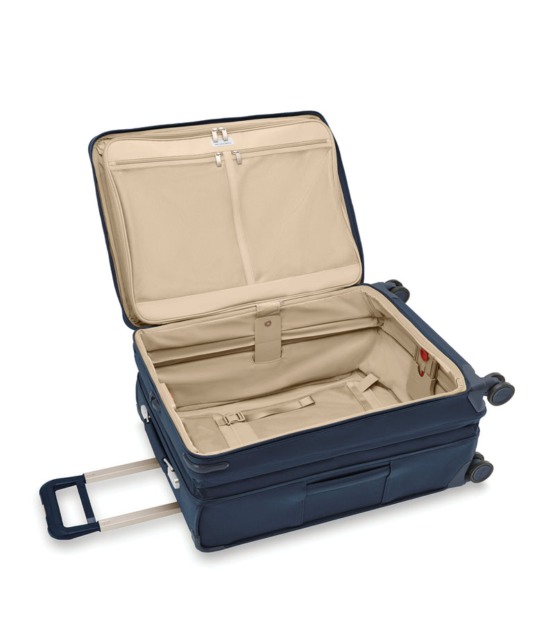 Briggs & Riley Medium Expandable Spinner Suitcase 66cm - British product