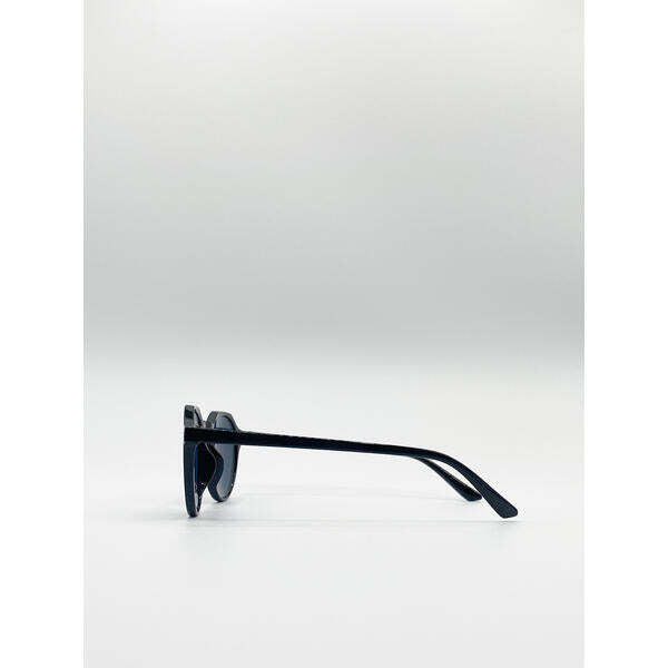SVNX Classic Preppy Sunglasses with keyhole nosebridge, imported from the UK