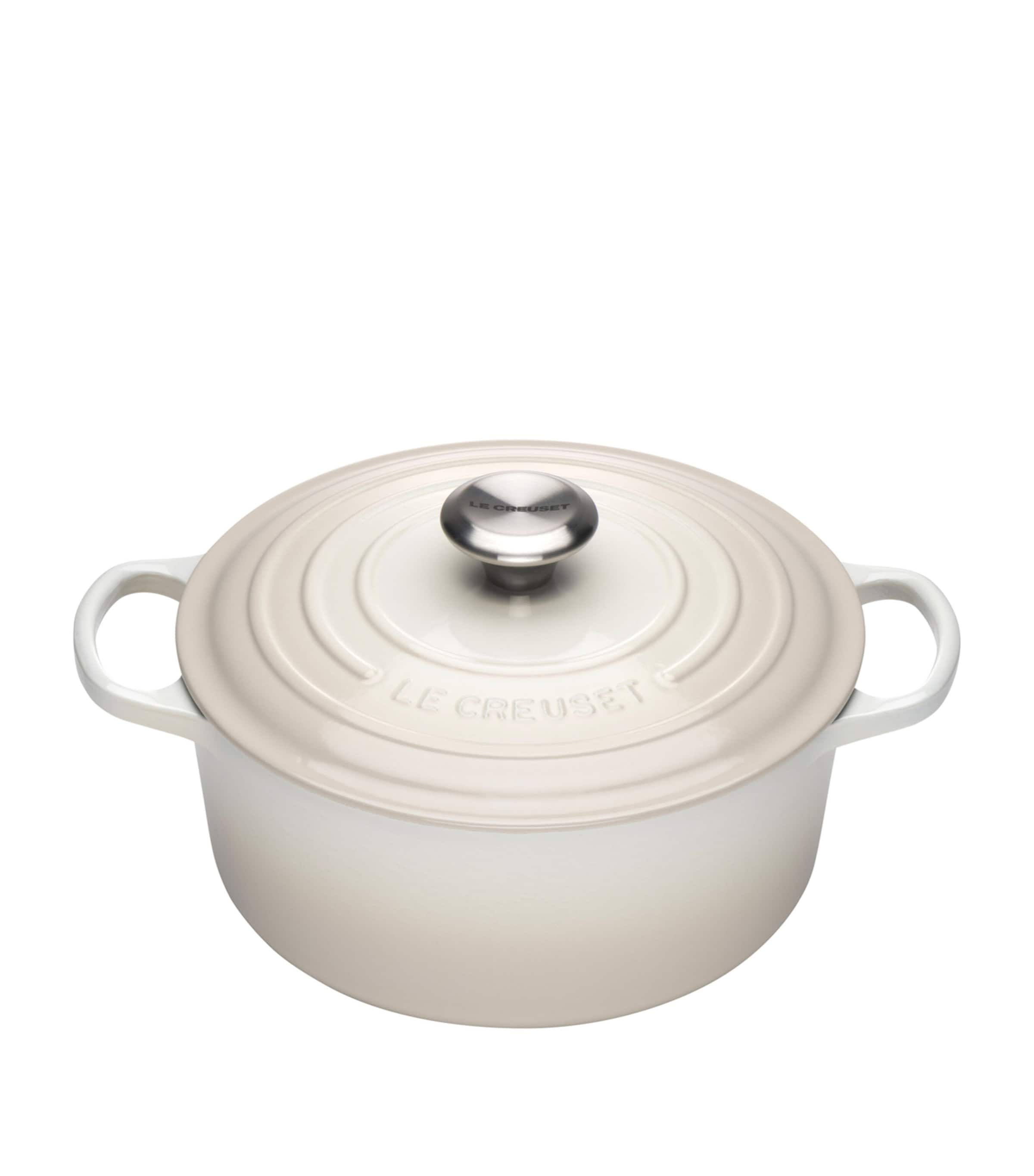 Le Creuset cast iron round casserole dish 24cm, UK version