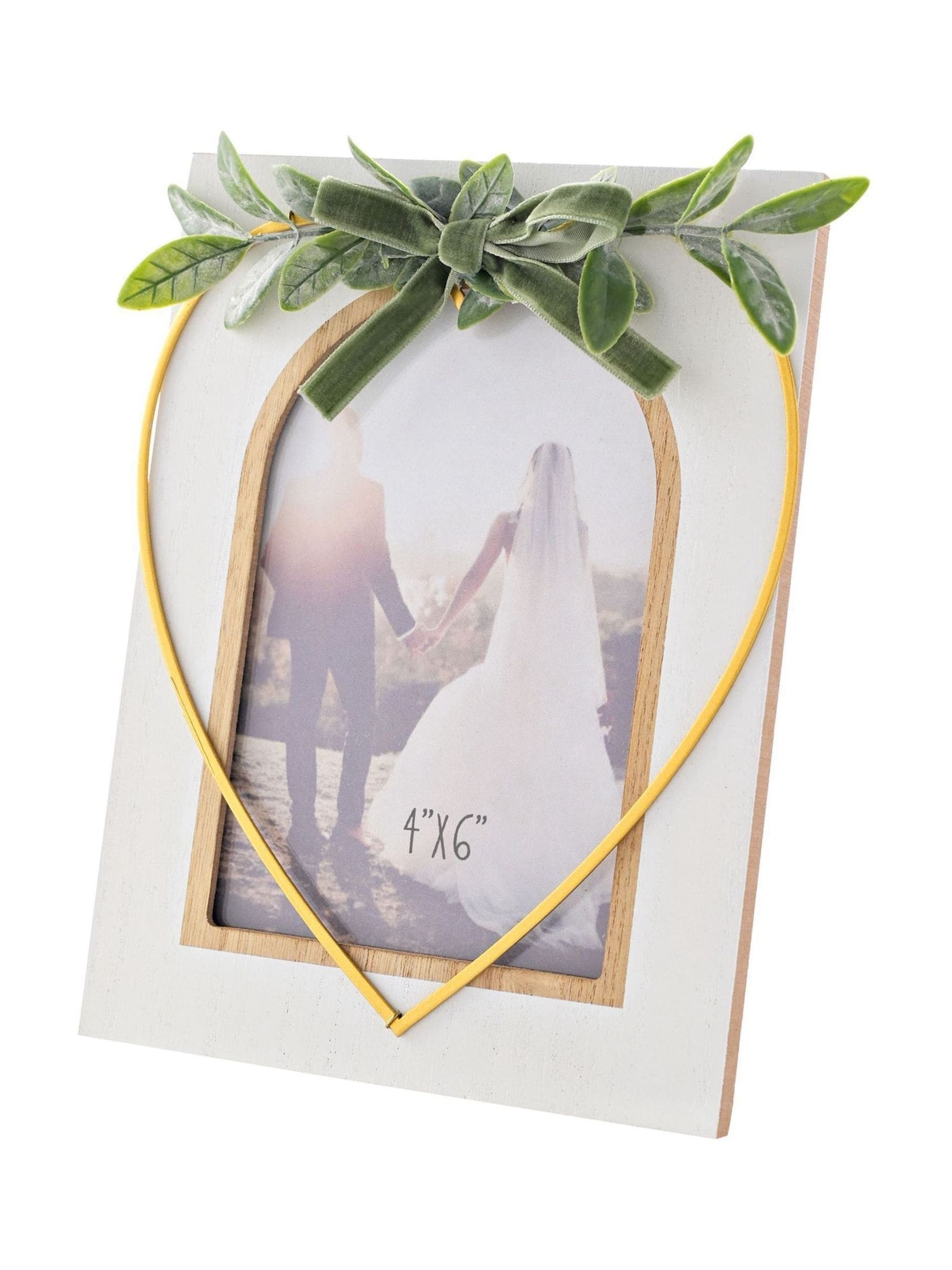 Widdop white photo frame gold heart 4x6, imported from the UK