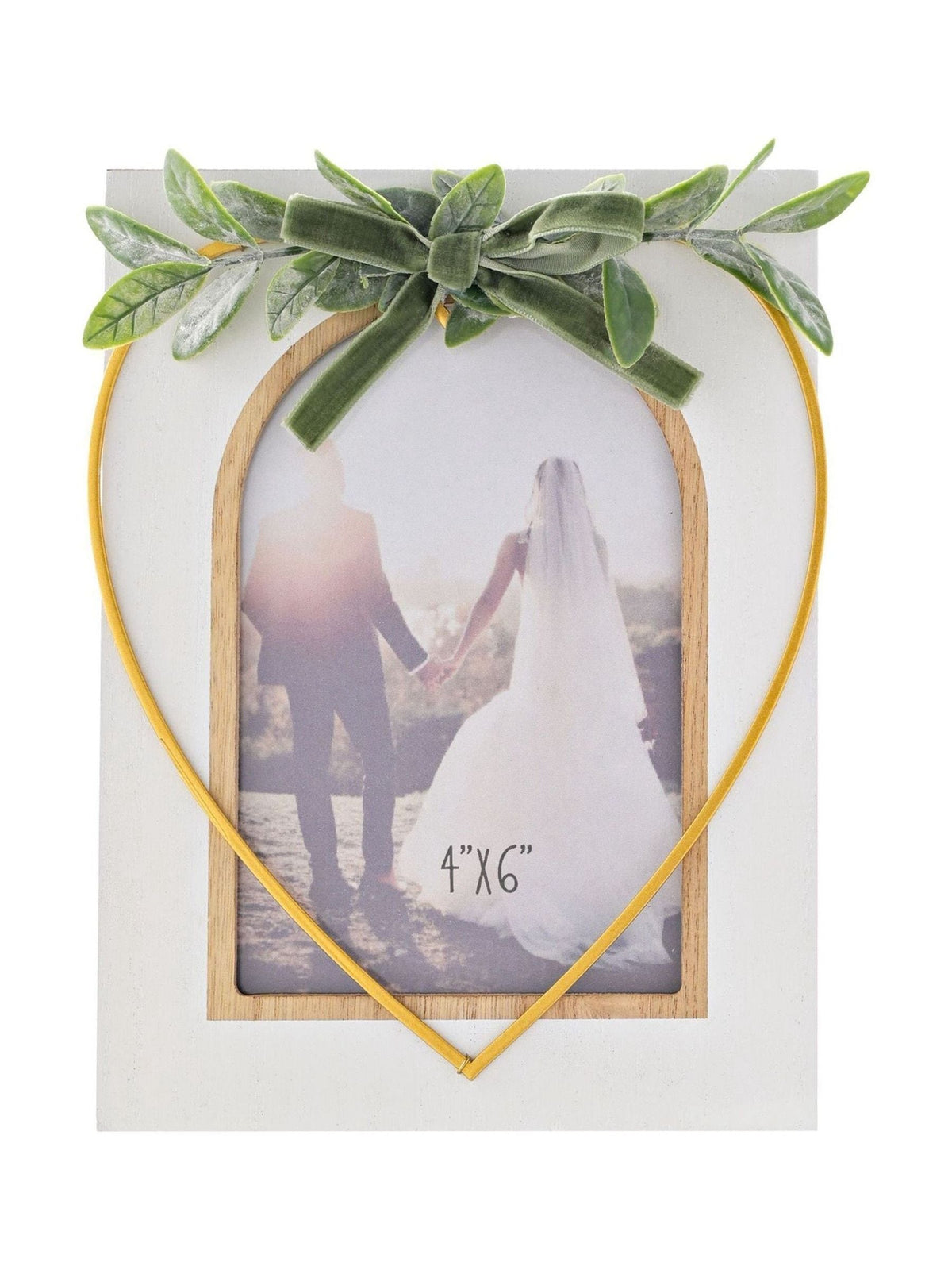 Widdop white photo frame gold heart 4x6, imported from the UK