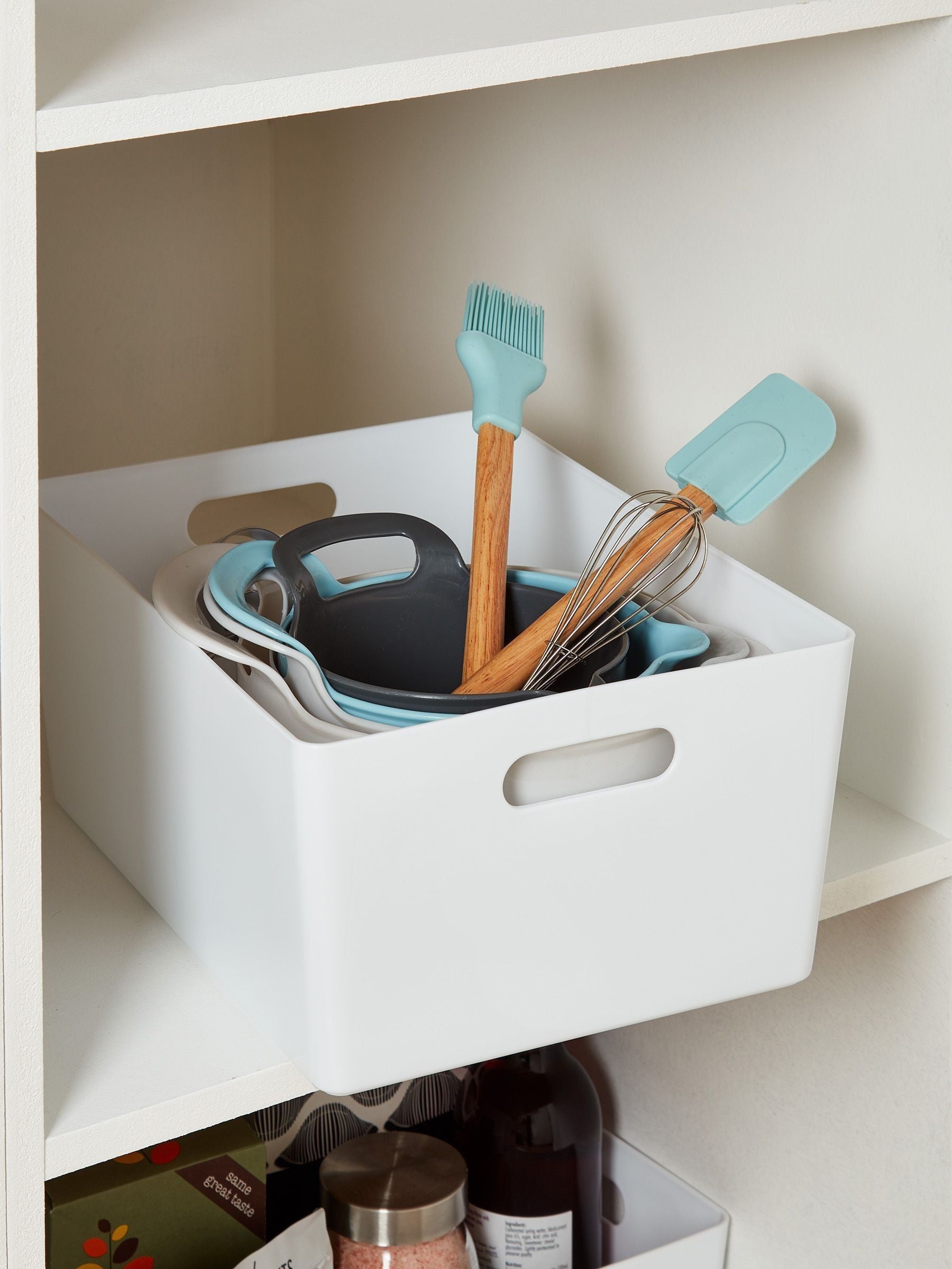 Wham plastic storage baskets set of 4 large (British brand)