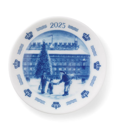 Harrods Royal Copenhagen Blue Collectibles Christmas Plaquette 2025 8.5cm- Buy online at McGrocer