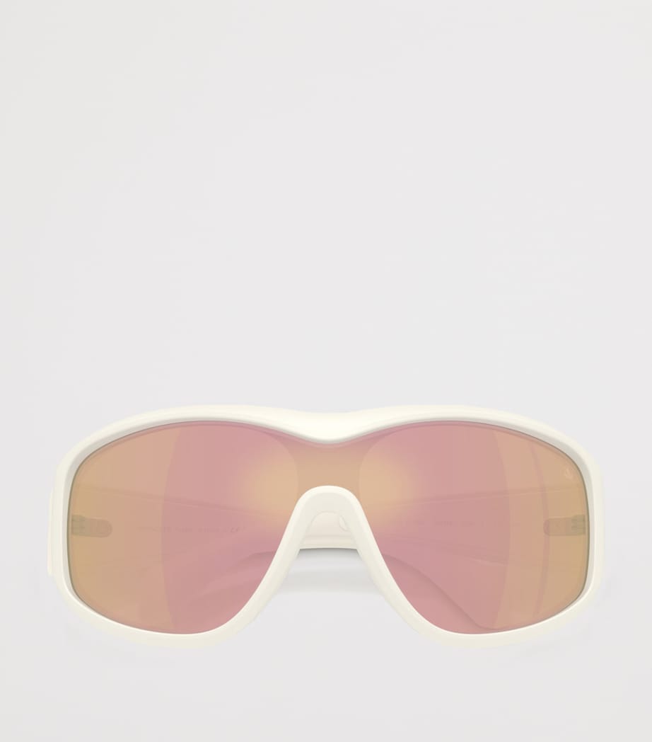 Moncler Thyra injected sunglasses with oversized frames, UK version