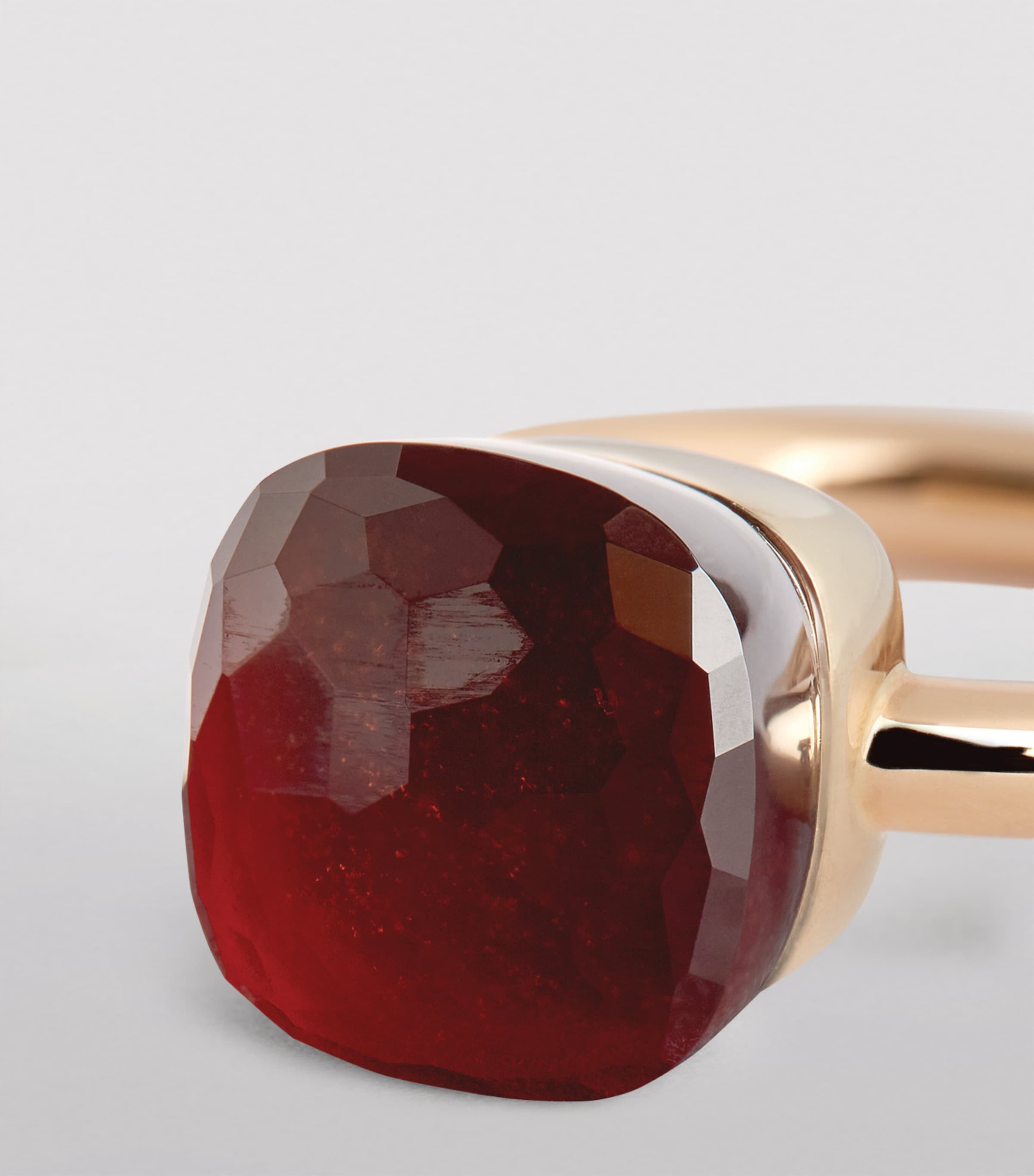 Pomellato Nudo Classic Ring garnet mixed gold - British product