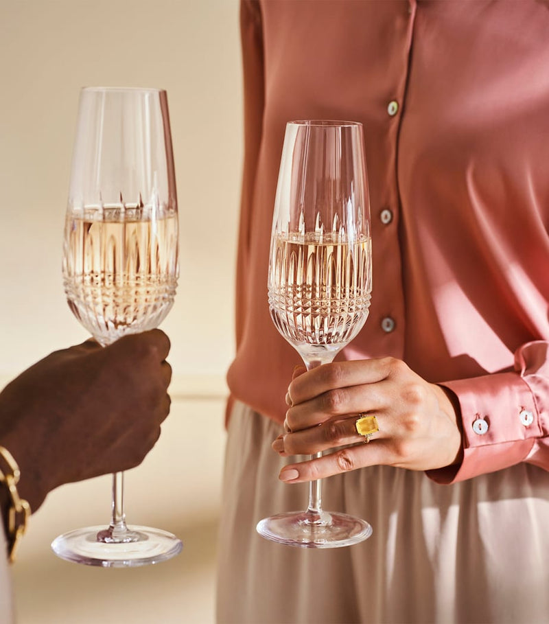 Waterford set of 2 diamond engraved champagne flutes 315ml (British brand)