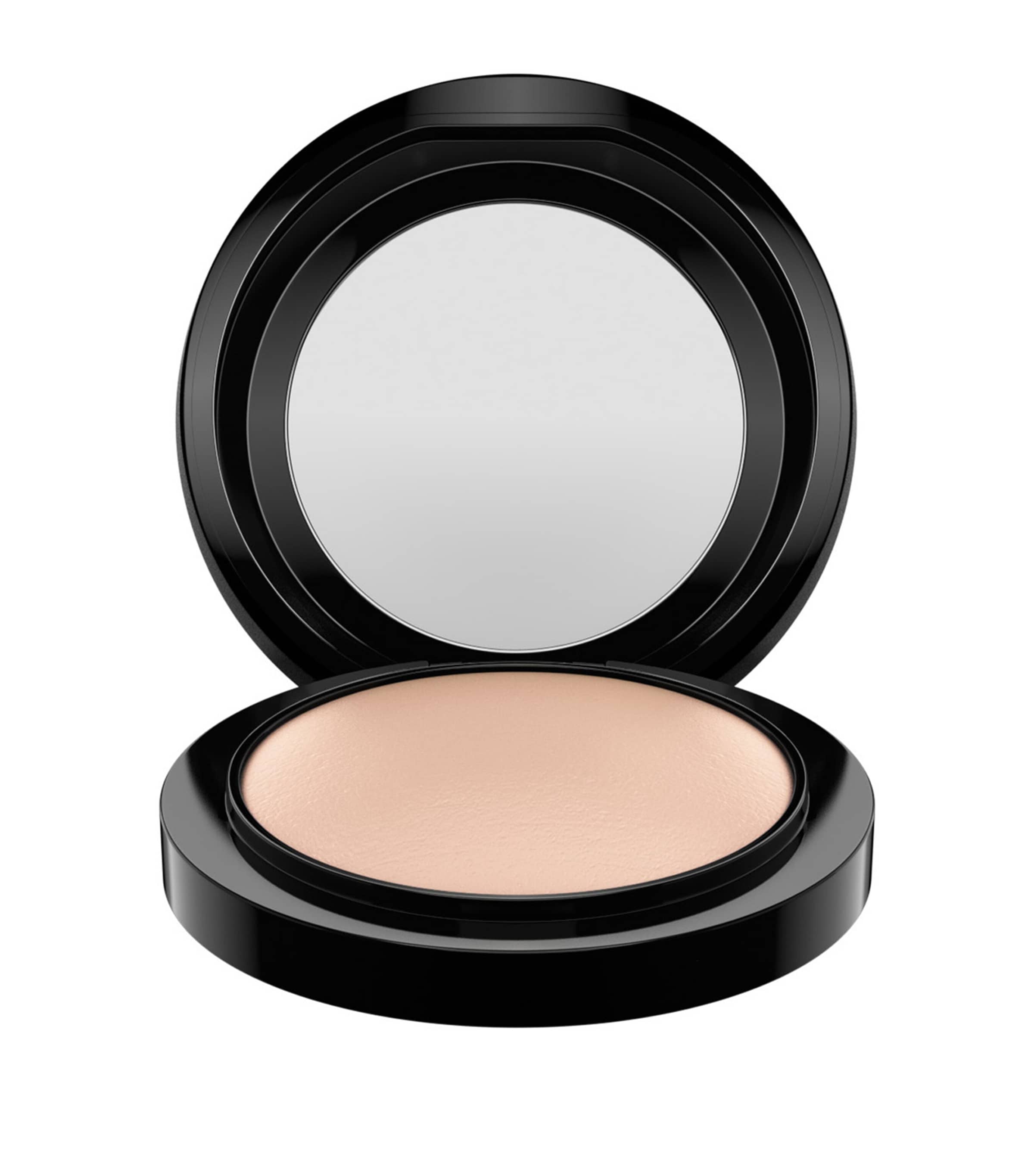 MAC Mineralize Skinfinish Natural