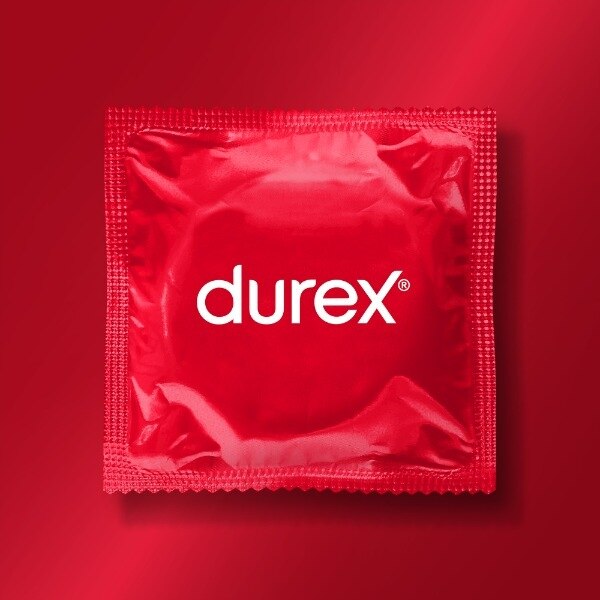 Durex Thin Feel Extra Lube Condoms Regular Fit 12s GOODS Superdrug   