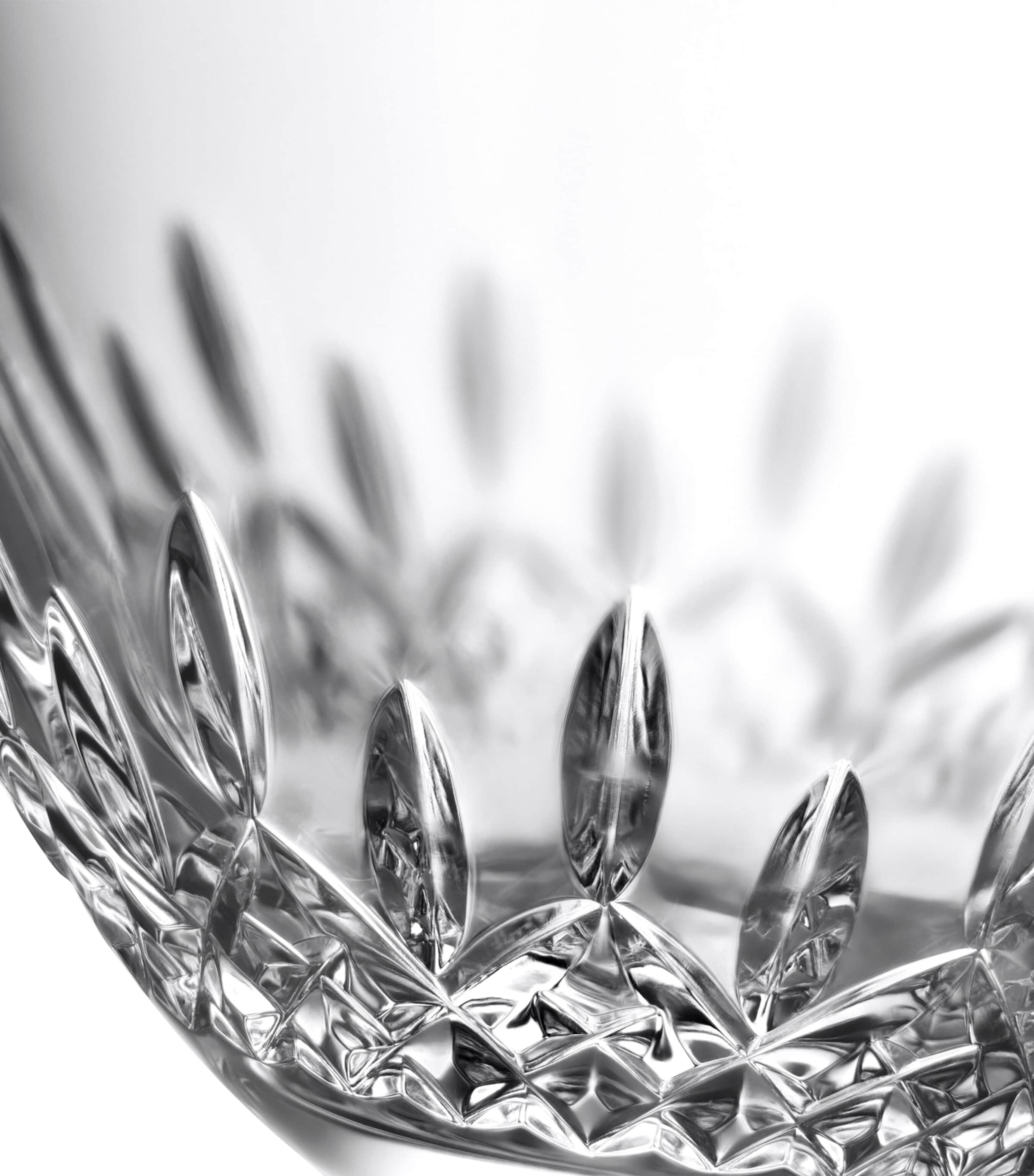 Waterford decorative crystal bowl with diamond cuts, 15cm (British brand)
