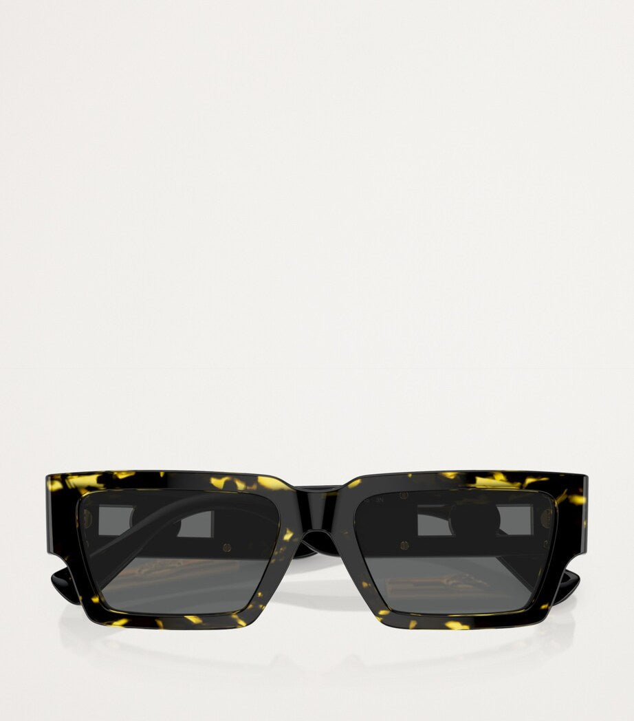 Versace acetate sunglasses with UV protection (British brand)