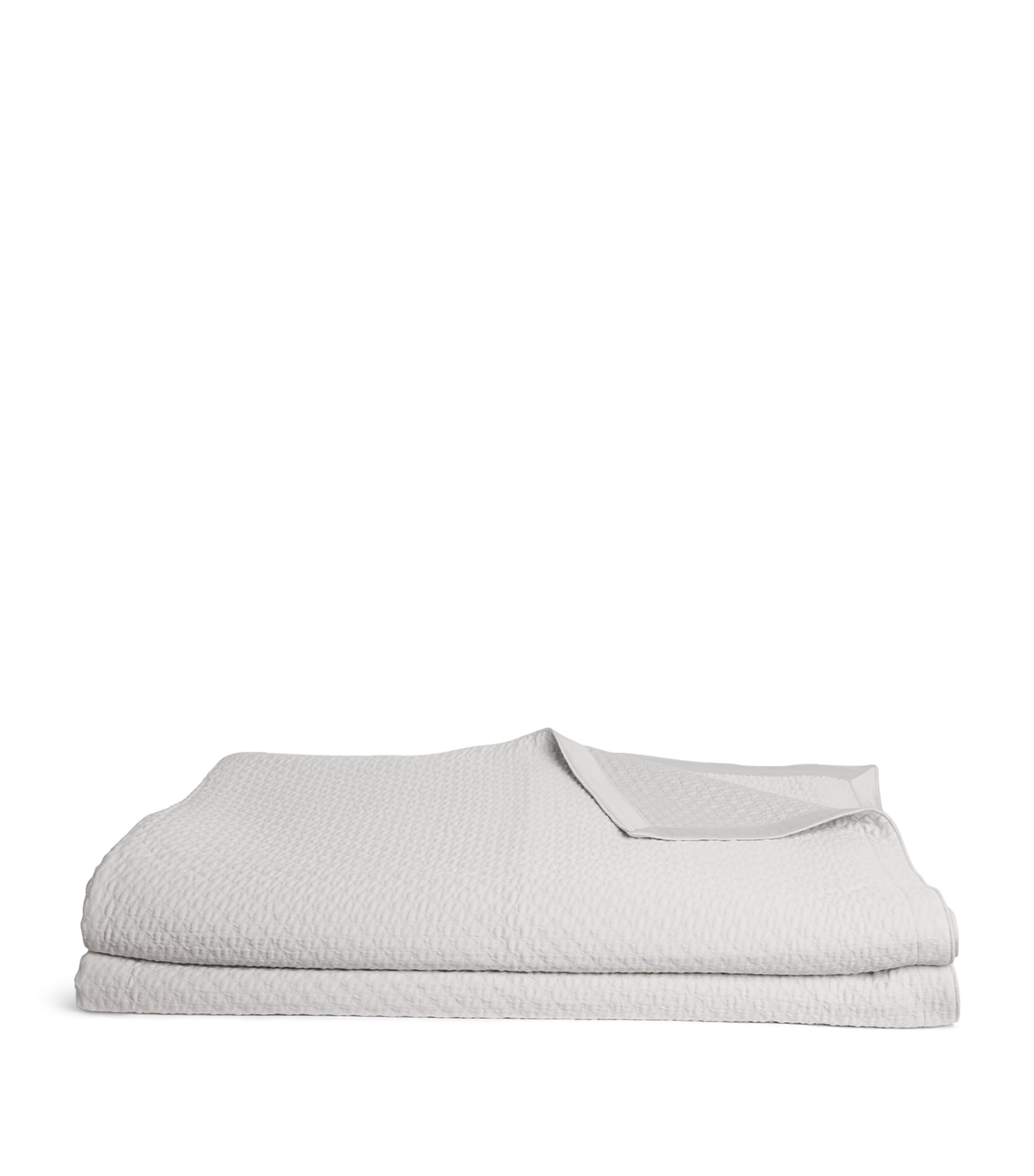 Celso De Lemos Prince king bedspread 245cm x 255cm - British product
