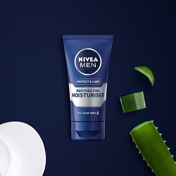 NIVEA MEN Rehydrating Moisturiser 75ml GOODS Superdrug   