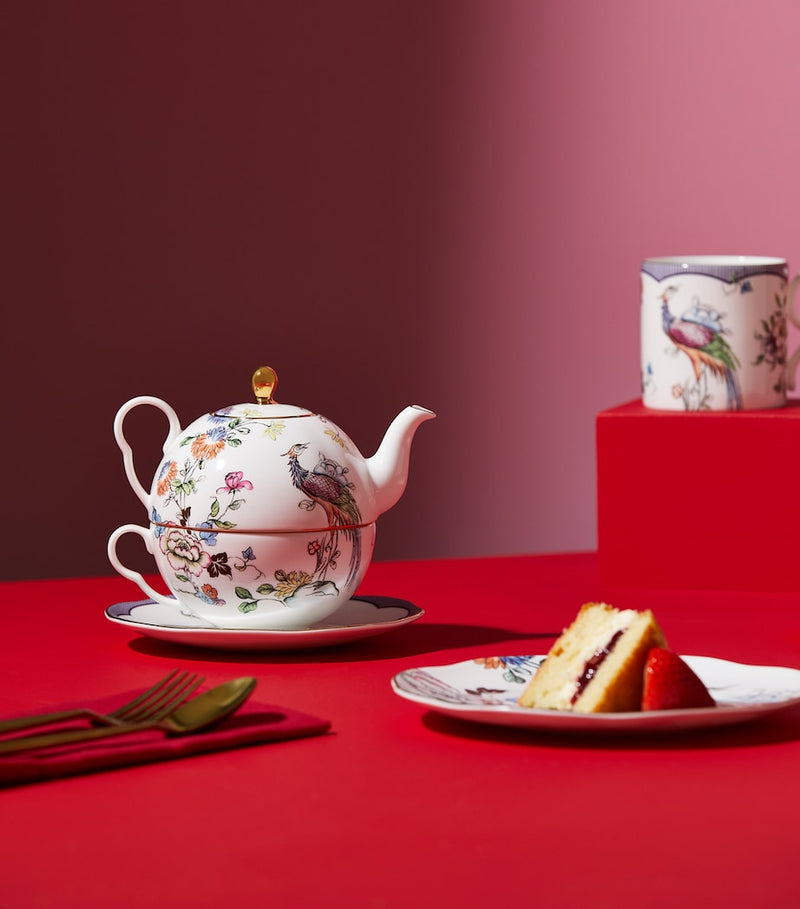 Wedgwood Fortune fine bone china mug 270ml (British brand)