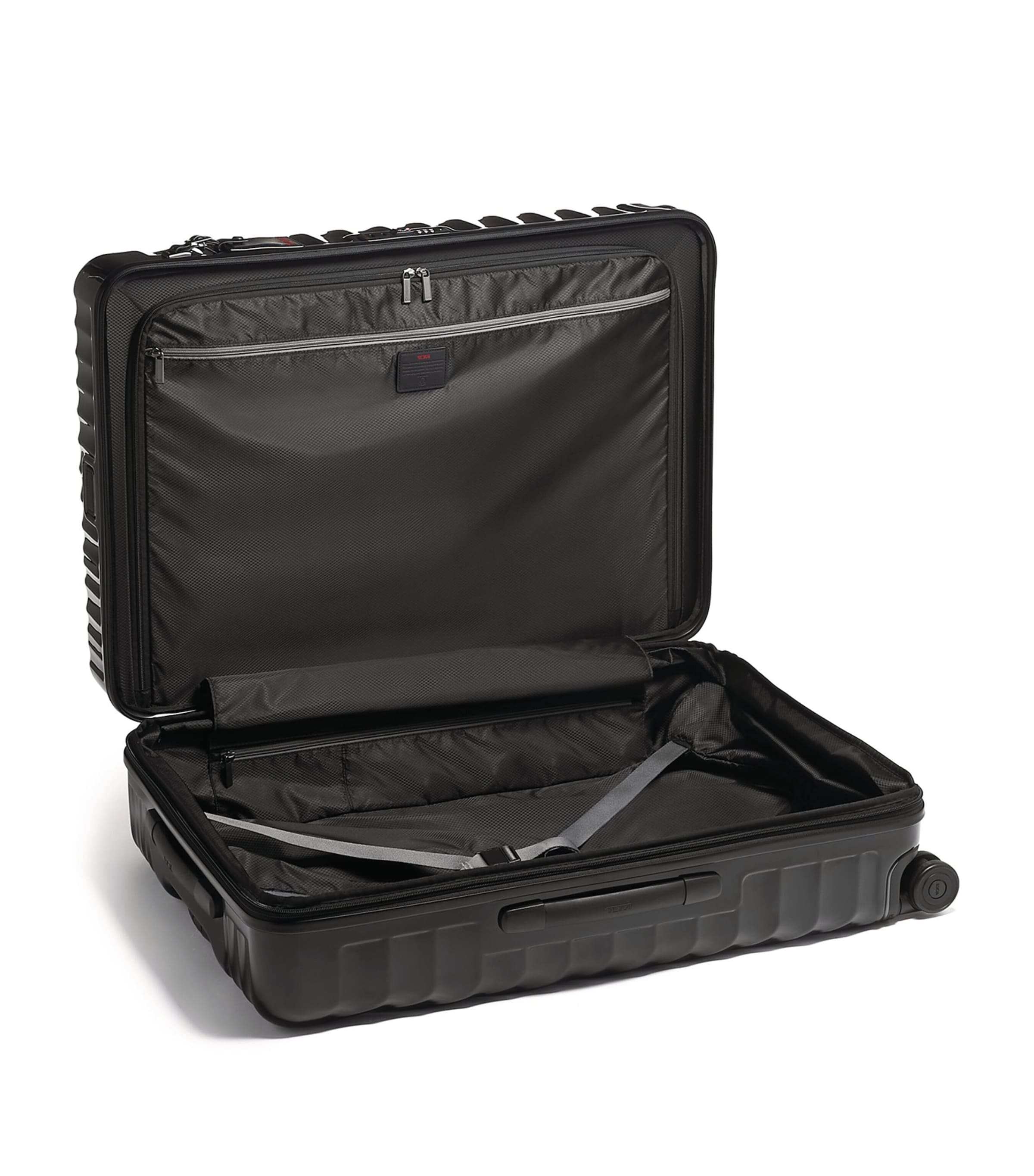 Tumi 19 Degree suitcase 77.5cm, UK version
