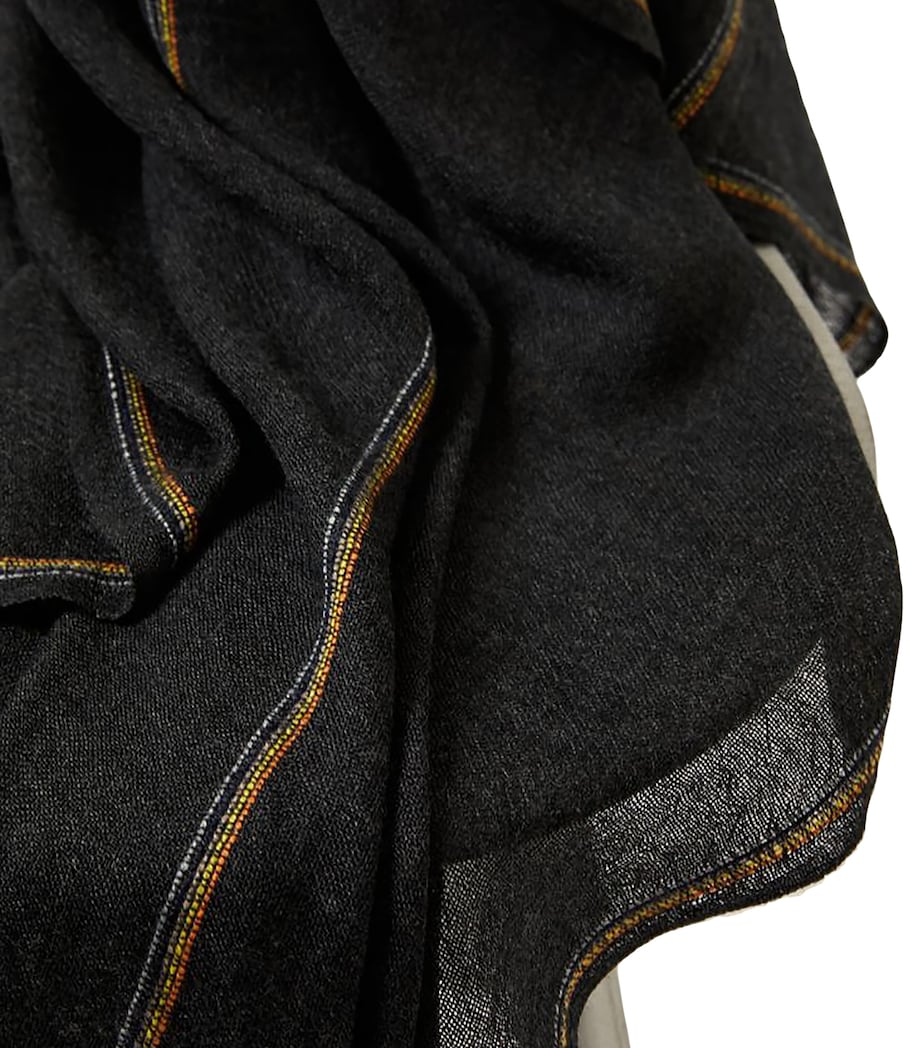 Oyuna cashmere throw Komo 200cm x 145cm (British brand)