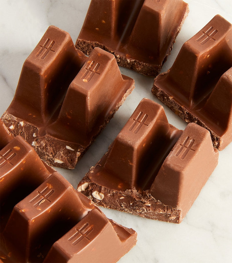 Harrods Gold Bar almond nougat milk chocolate bar 300g, UK version