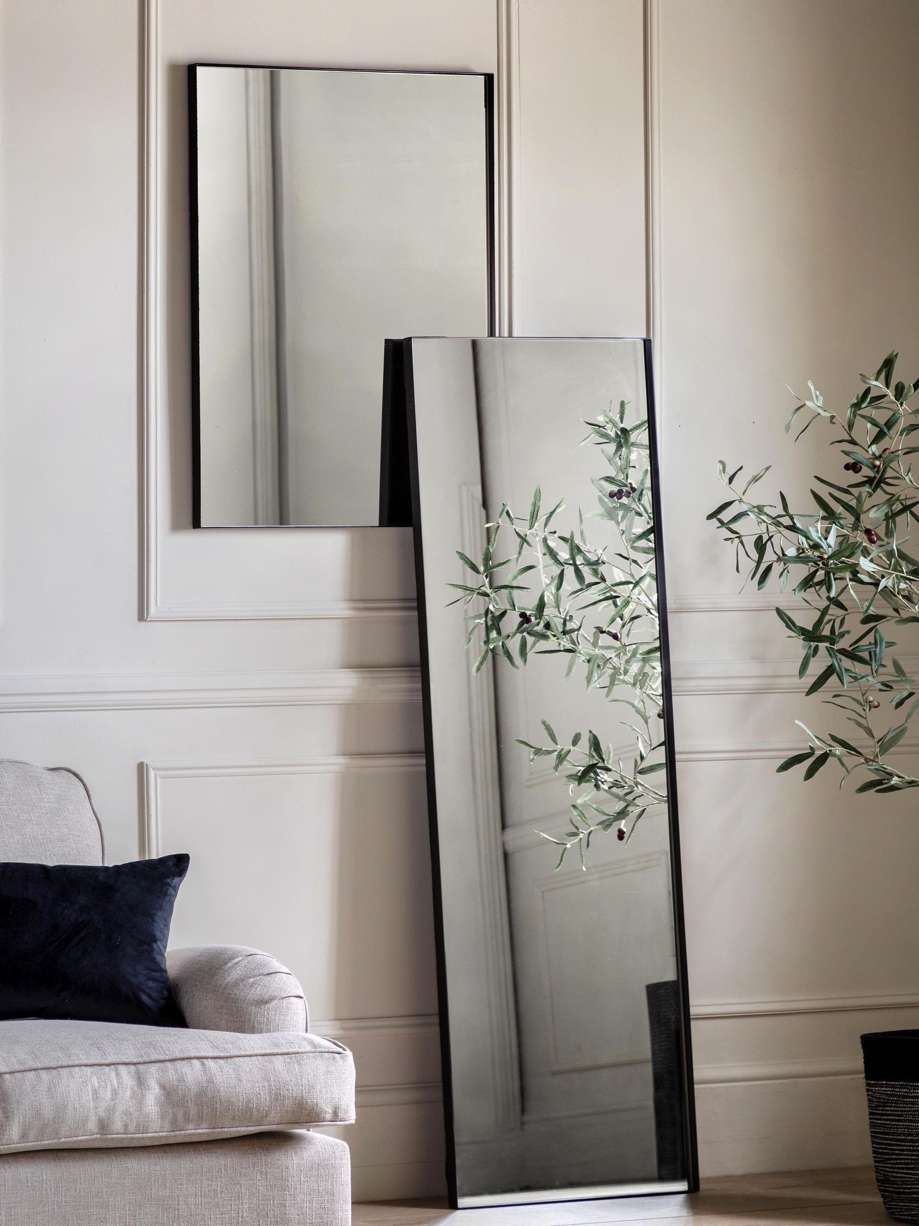 Miroir rectangulaire Macey noir Galerie Home, version Royaume-Uni
