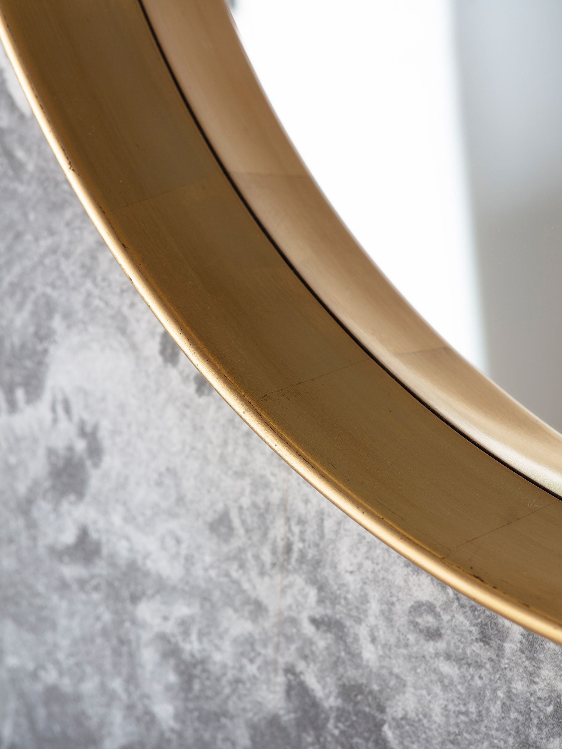 Gallery Home gold Ewing round mirror 95cm, UK version