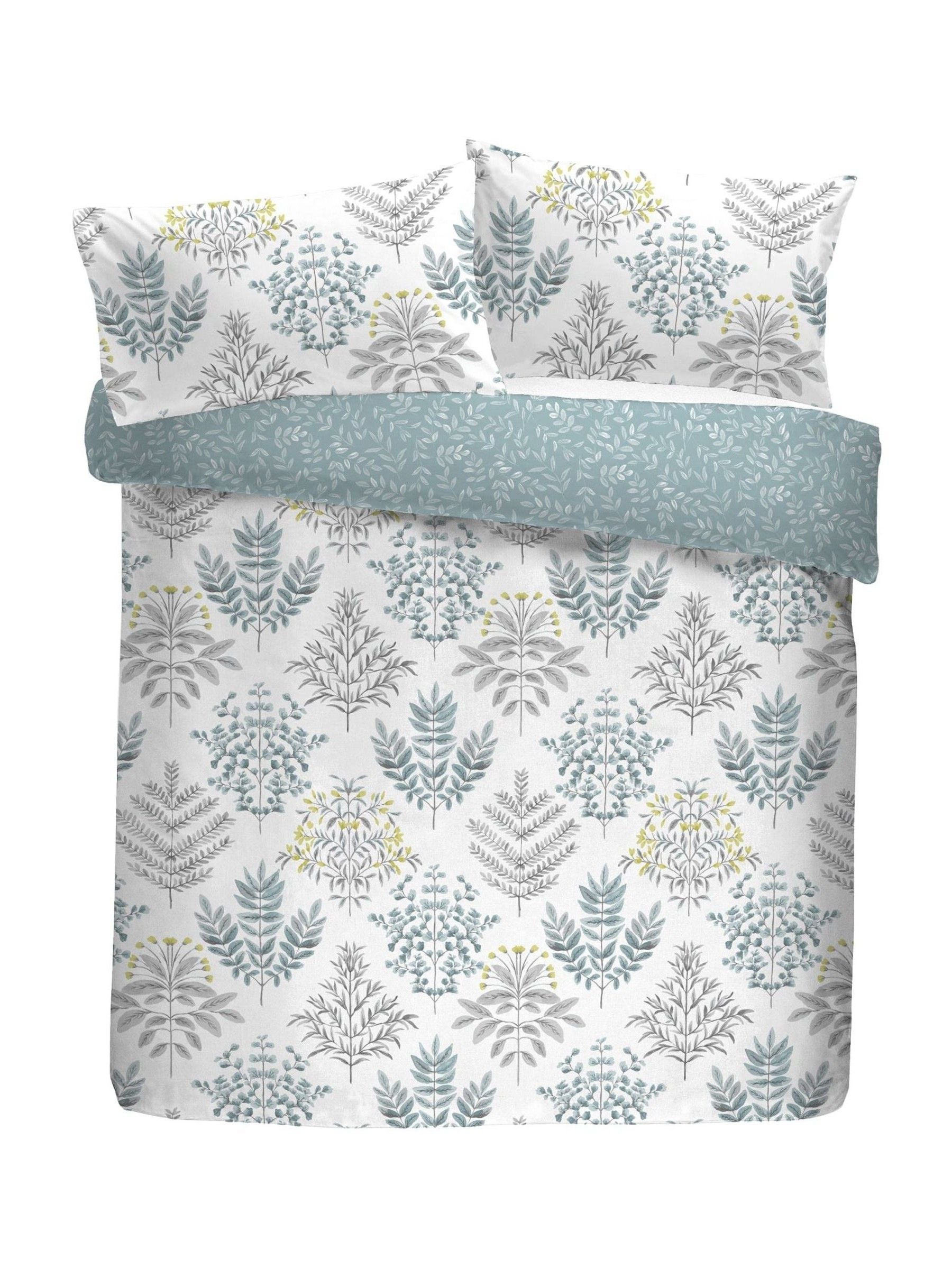 Dreams & Drapes Blue Emily duvet cover and pillowcase set - British product