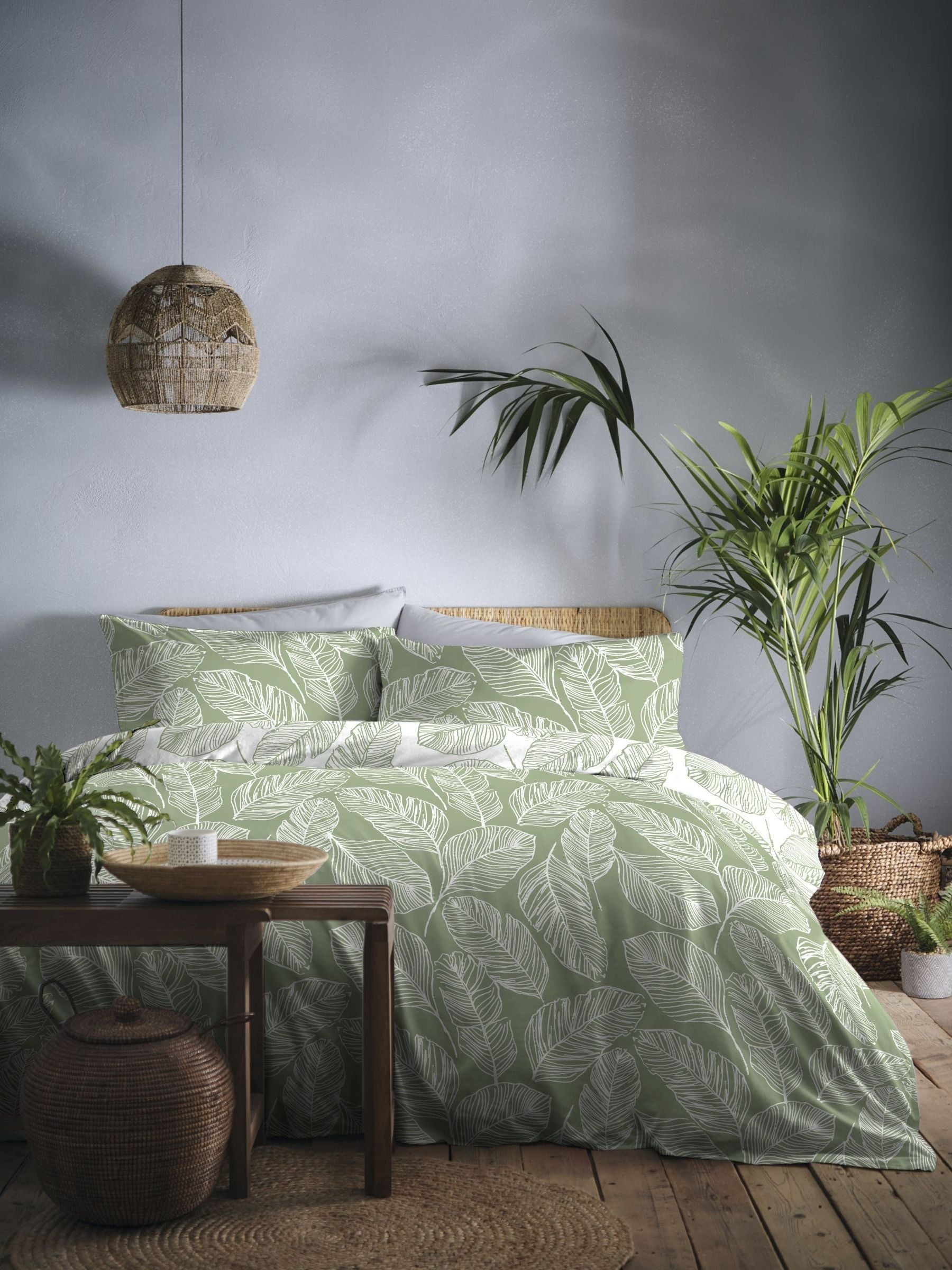 Matteo Fusion Green duvet cover and pillowcase set - British product