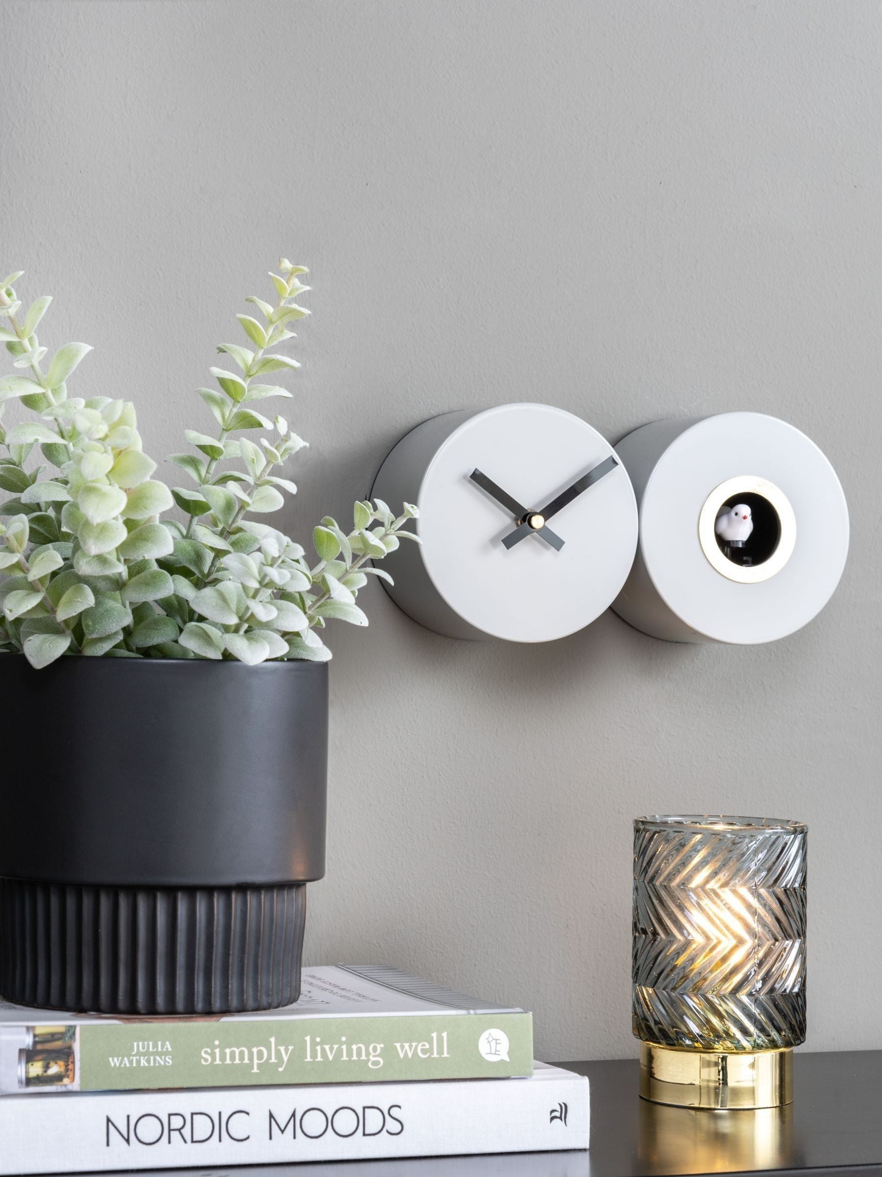 Karlsson Grey Cuckoo Wecker, UK-Version