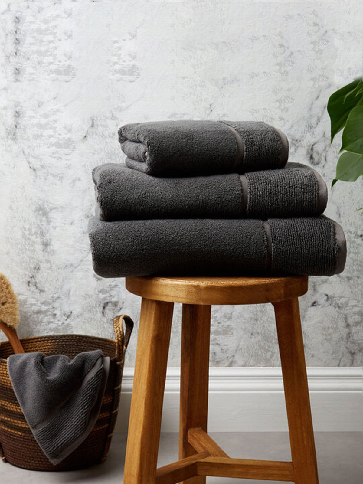 Panda grey bamboo towel (British brand)