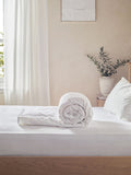 Duck feather and down duvet with 4.5 tog rating - British product