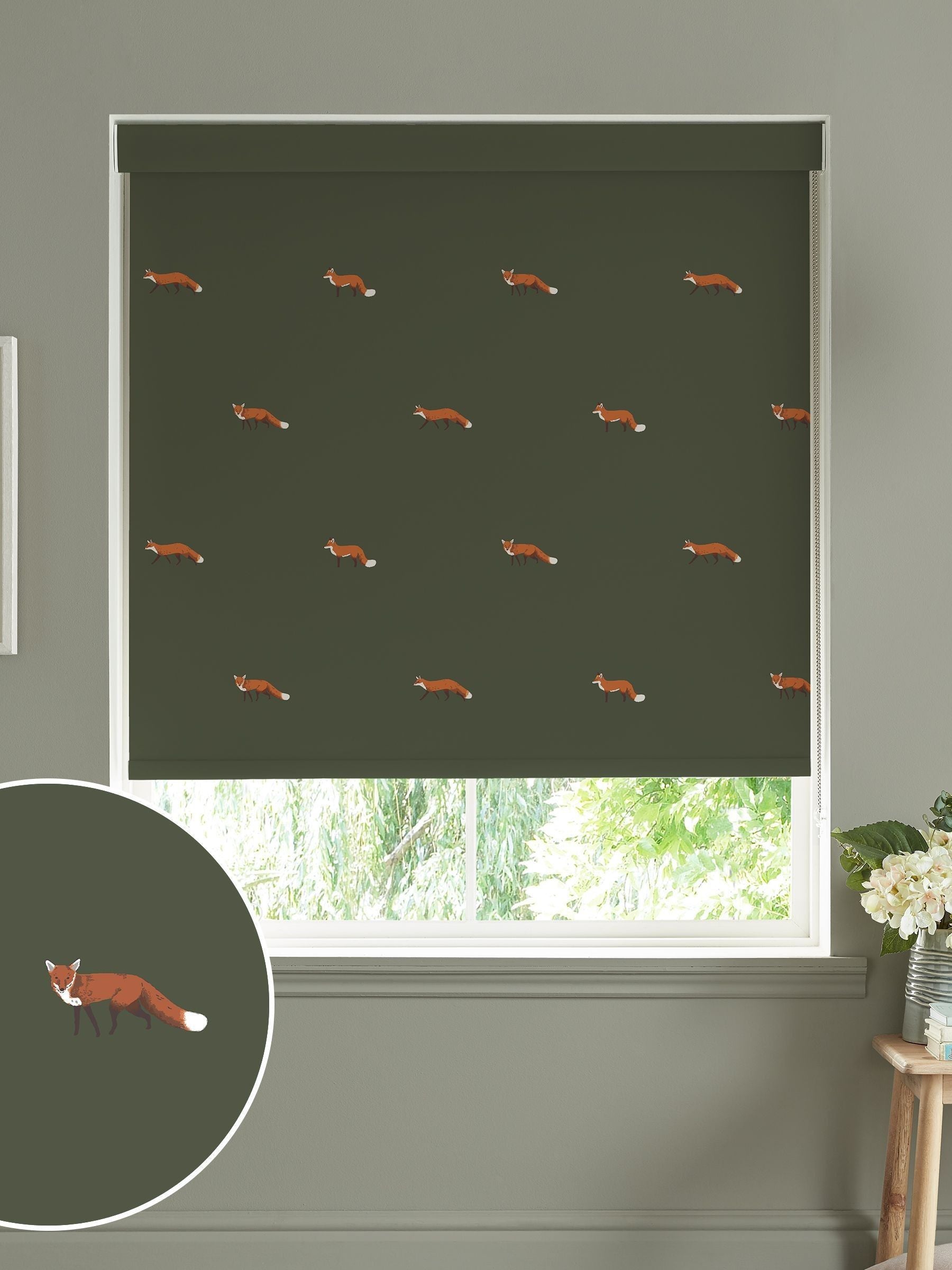 Store enrouleur Sophie Allport Green Foxes 100 % polyester, importé du Royaume-Uni