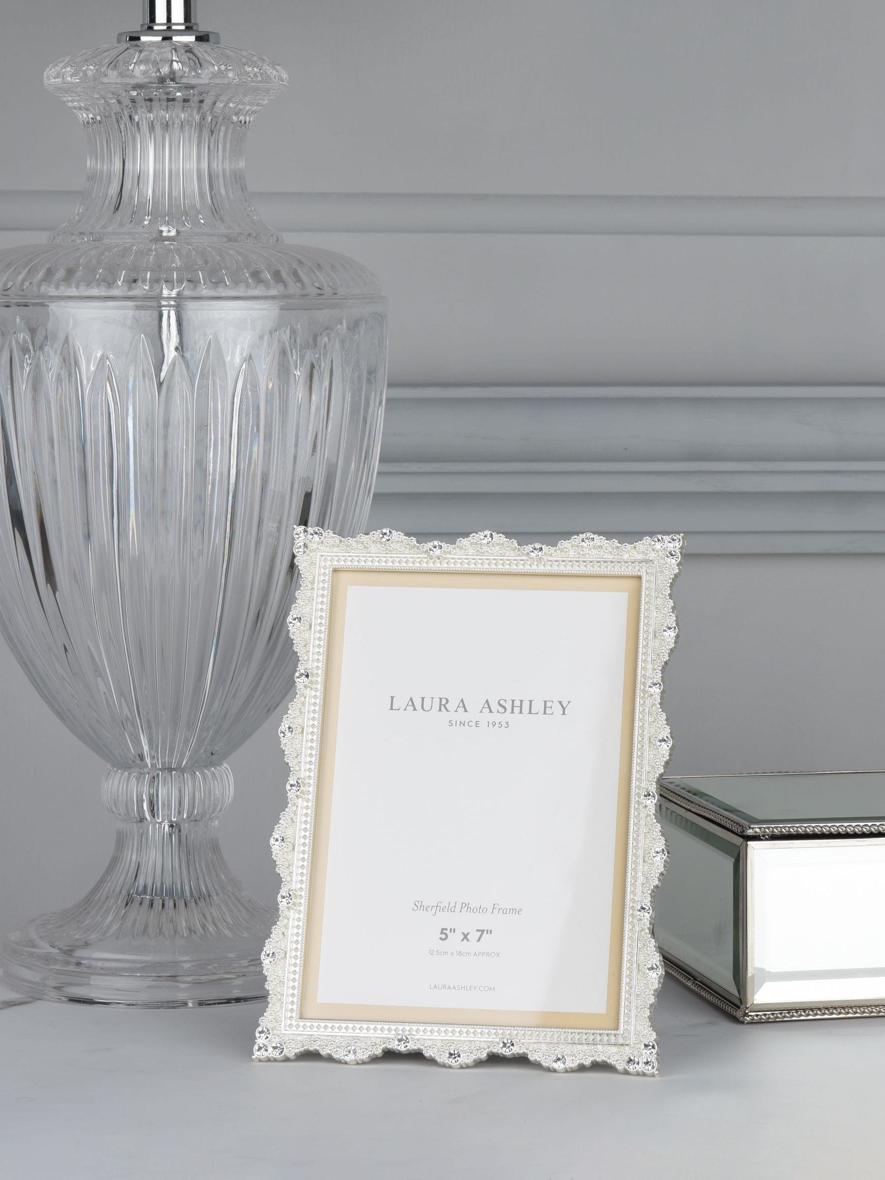 Laura Ashley Silver Sherfield silver plated picture frame, UK version