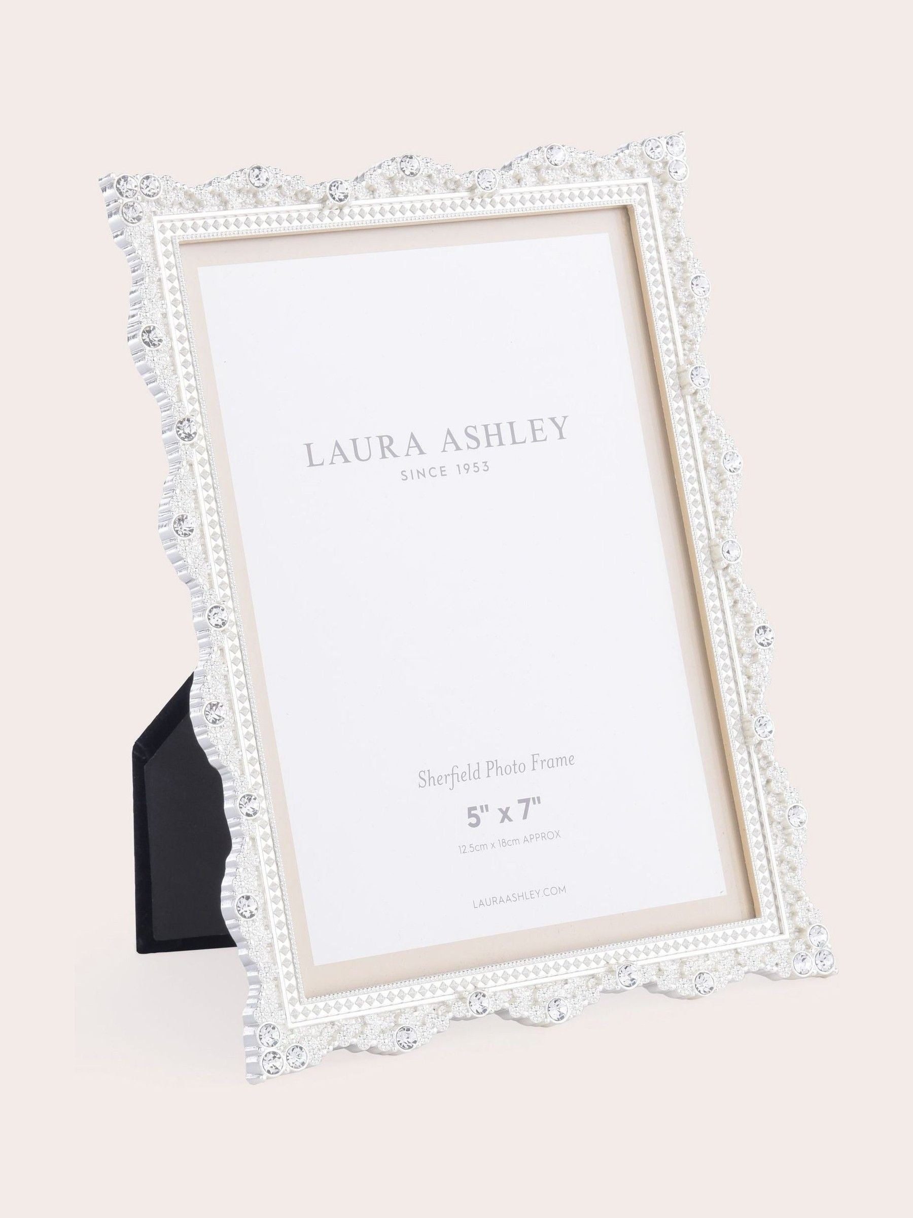 Laura Ashley Silver Sherfield silver plated picture frame, UK version