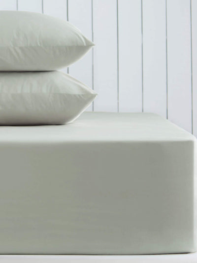 Als Nächstes Green Pale Sage Cotton Rich Fitted Bed Sheet – Jetzt bei McGrocer online kaufen