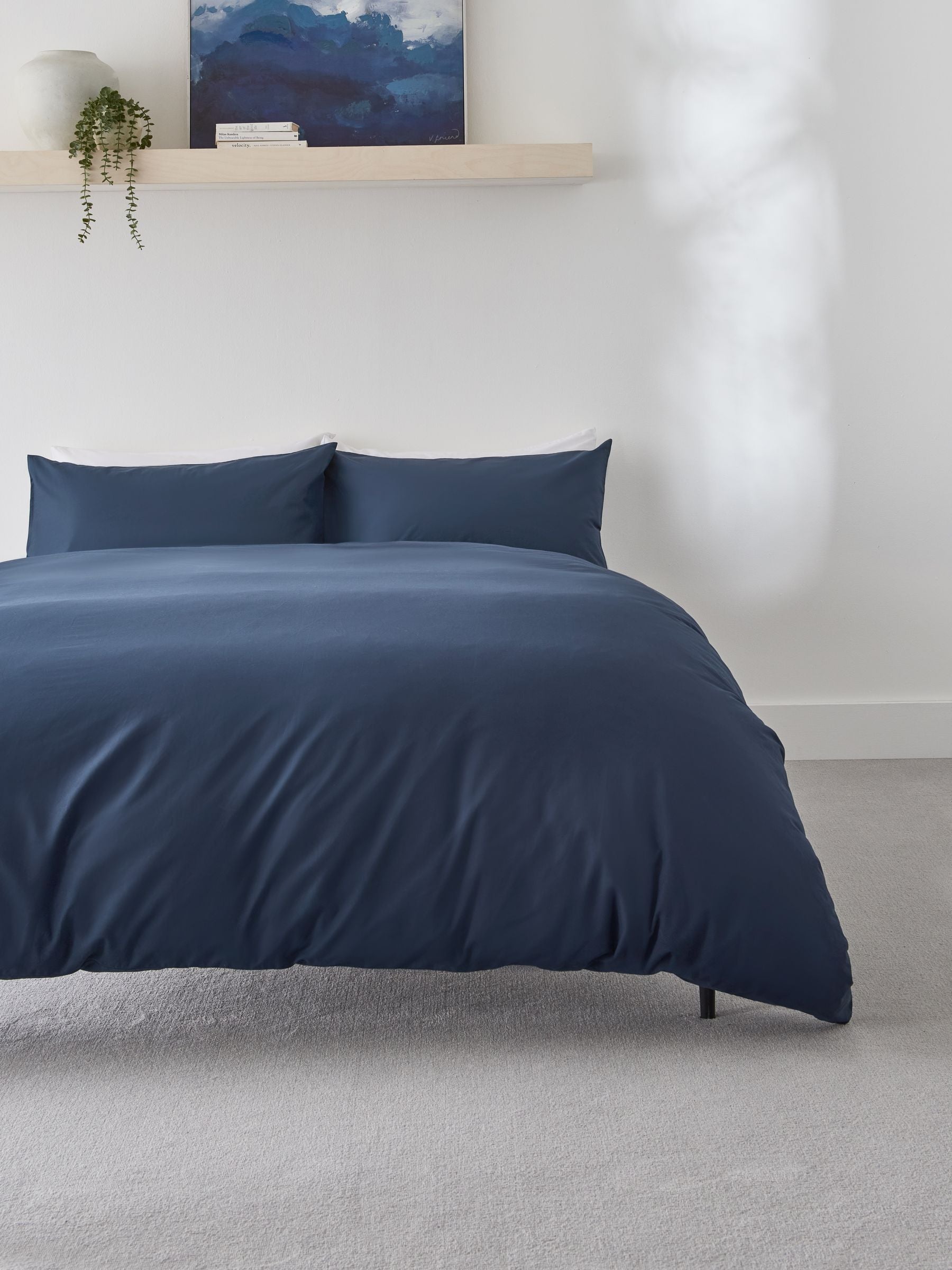 White Easy Care Polycotton Plain Duvet Cover and Pillowcase Set