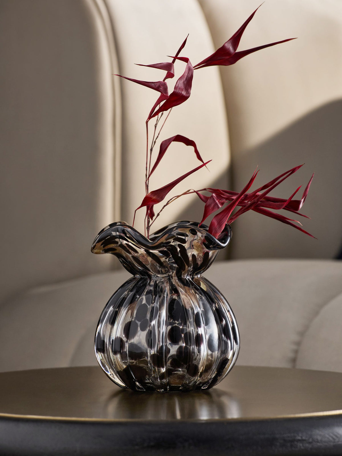 Black gold confetti glass vase 10.5cm - British product