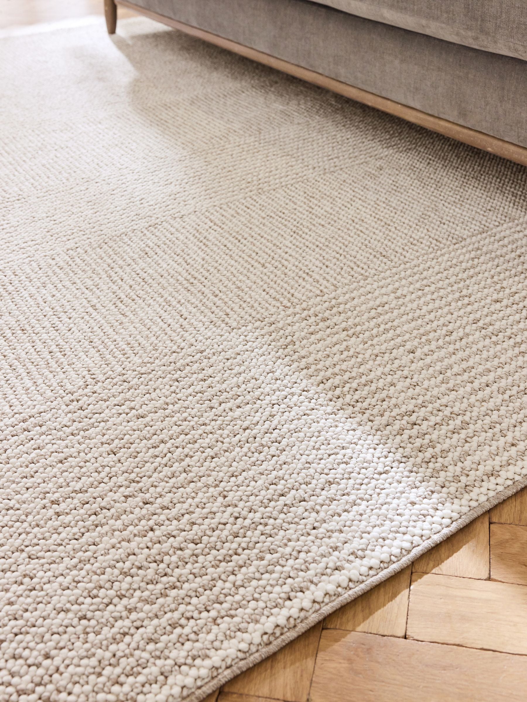 Mid Natural Albie stripe rug with bobble texture, UK version