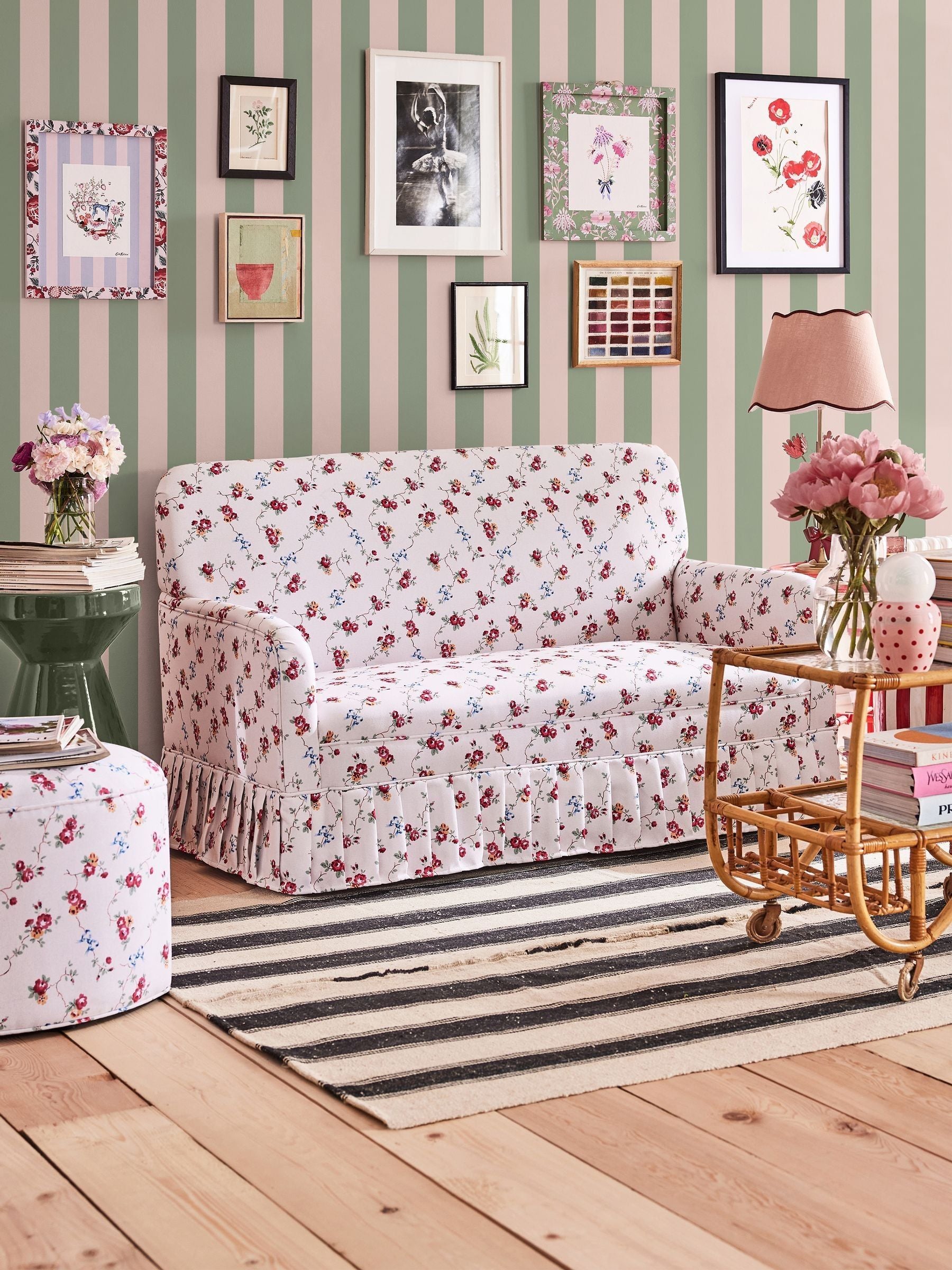 Cath Kidston Blue Canopy Stripe A4 Wallpaper Sample