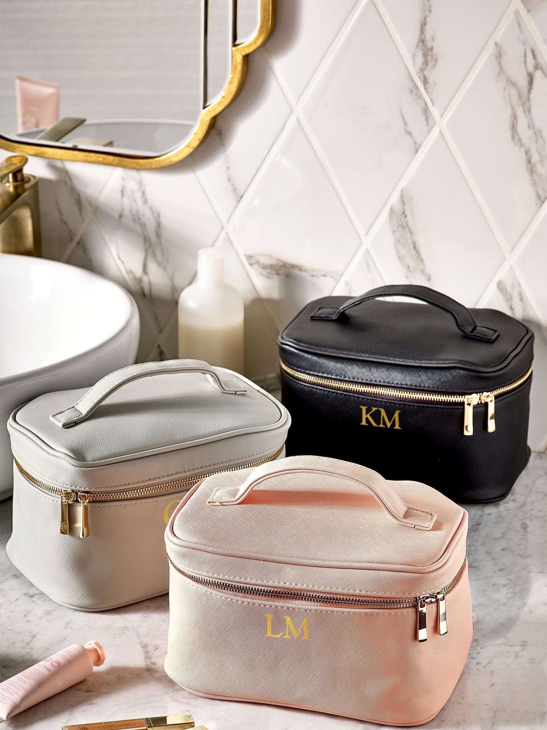 Loveabode personalised vanity case - British product