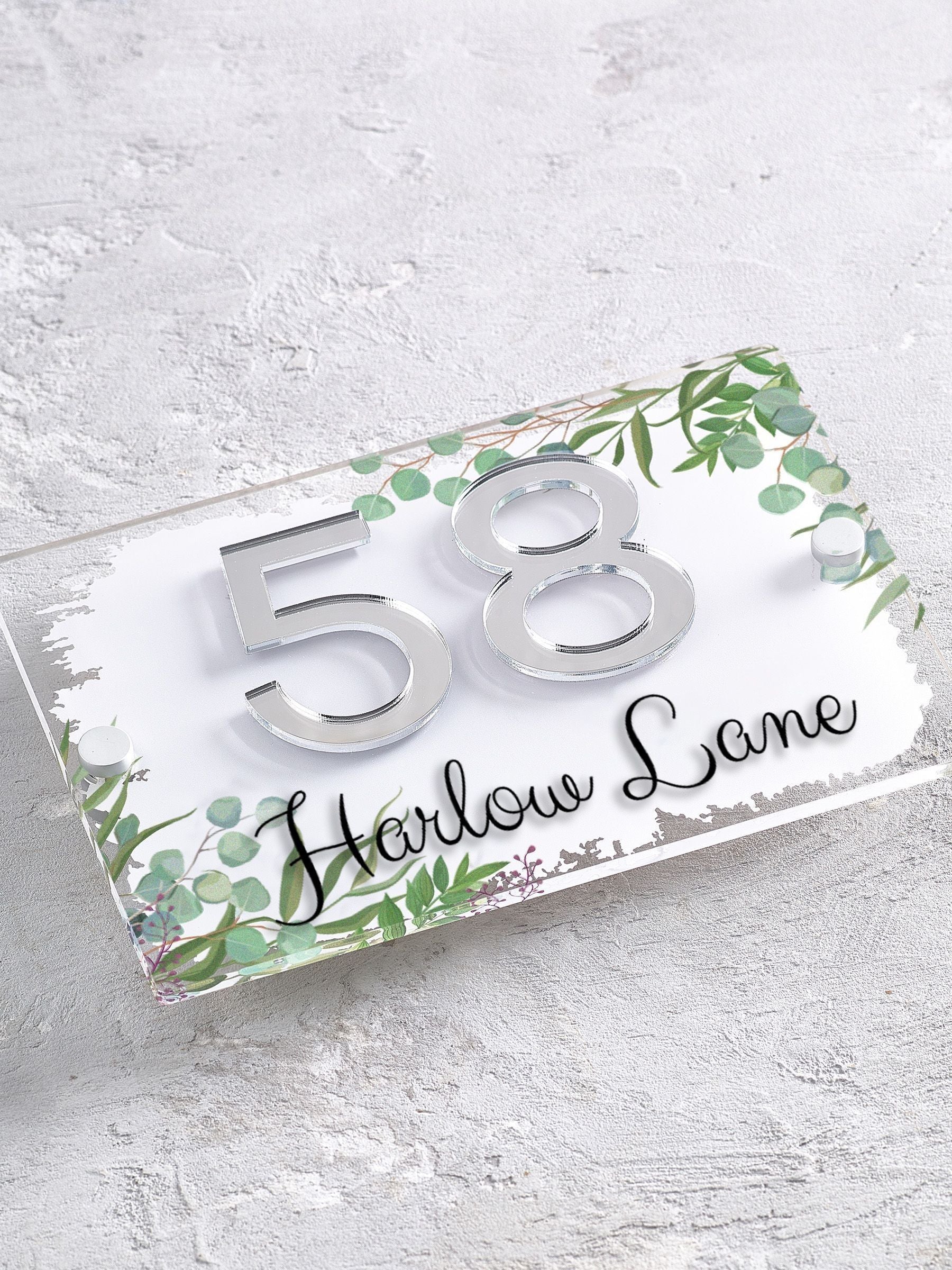 House sign with leaf print and 3D mirror numbers 20x14cm, imported from the UK