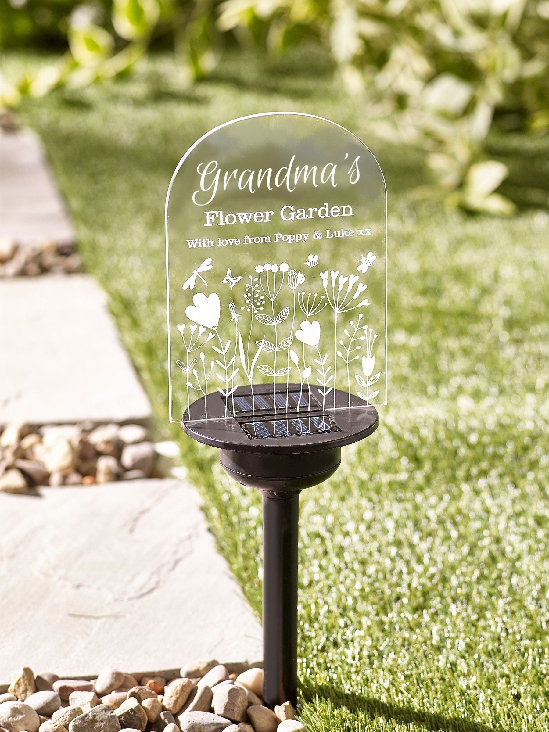 Loveabode personalised solar garden stake light 23cm (British brand)