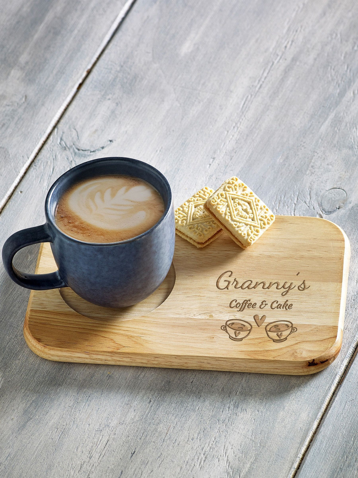 Loveabode personalised serving board, UK version