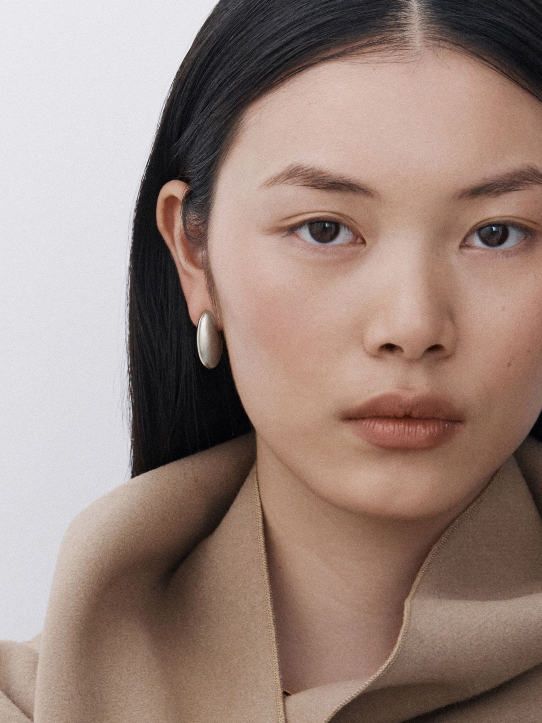 Otiumberg sterling silver pebble earrings (British brand)