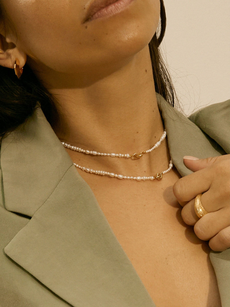 Otiumberg pearl link up necklace with freshwater pearls, imported from the UK