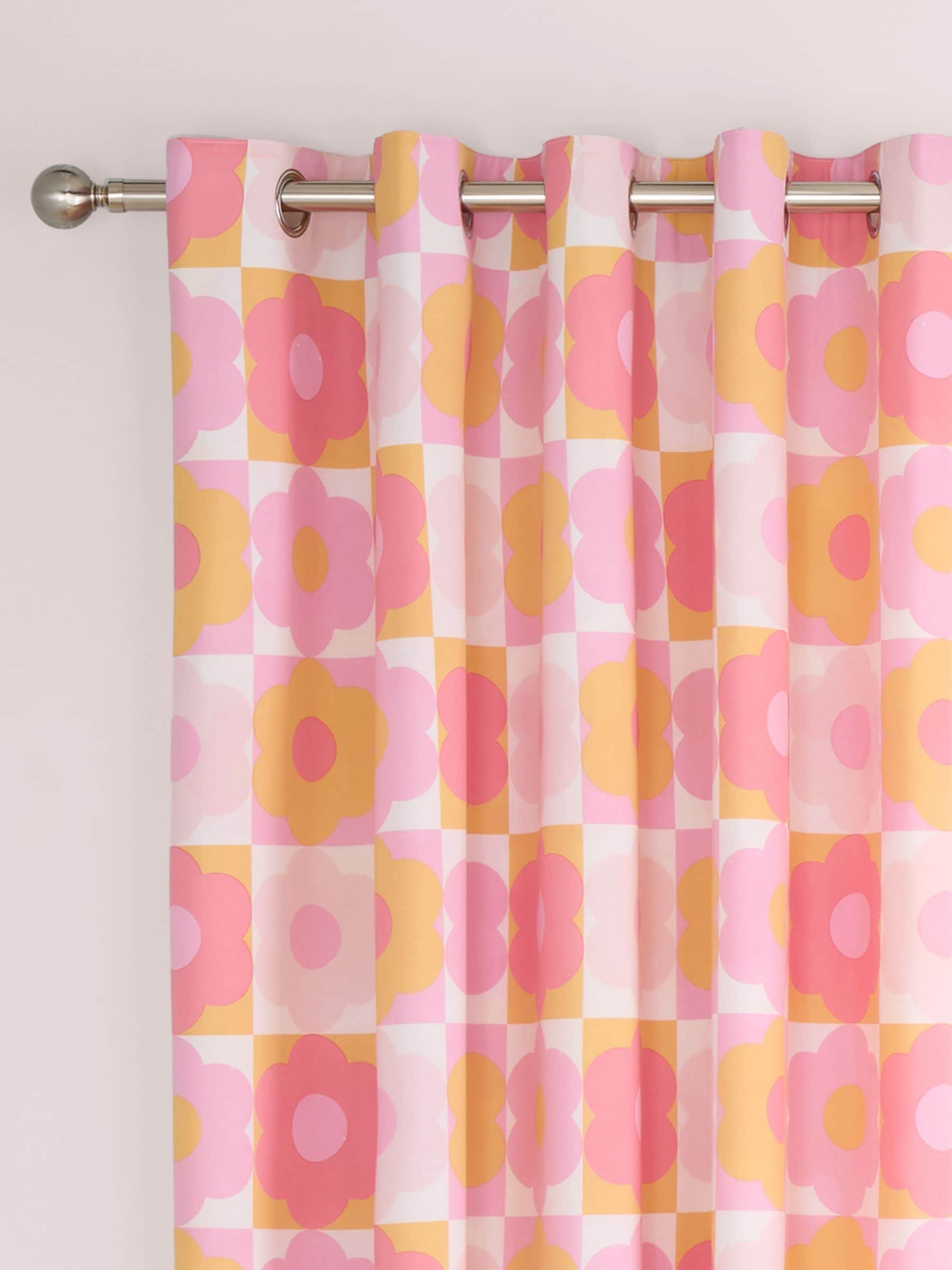 Catherine Lansfield retro daisy eyelet curtains 168x183cm, UK version
