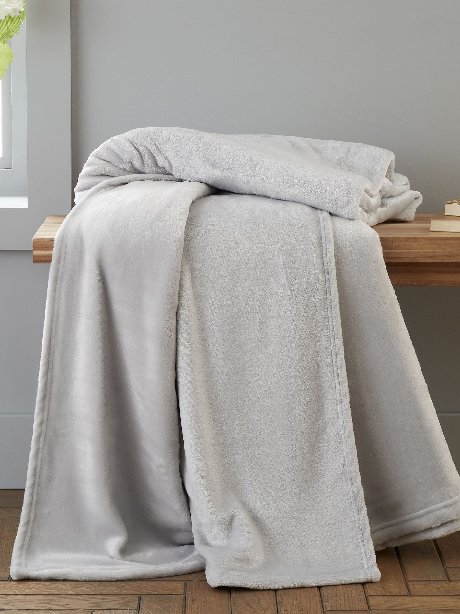Catherine Lansfield Chambray Blue Raschel Soft Velvet Touch Throw Blanket 130x170cm