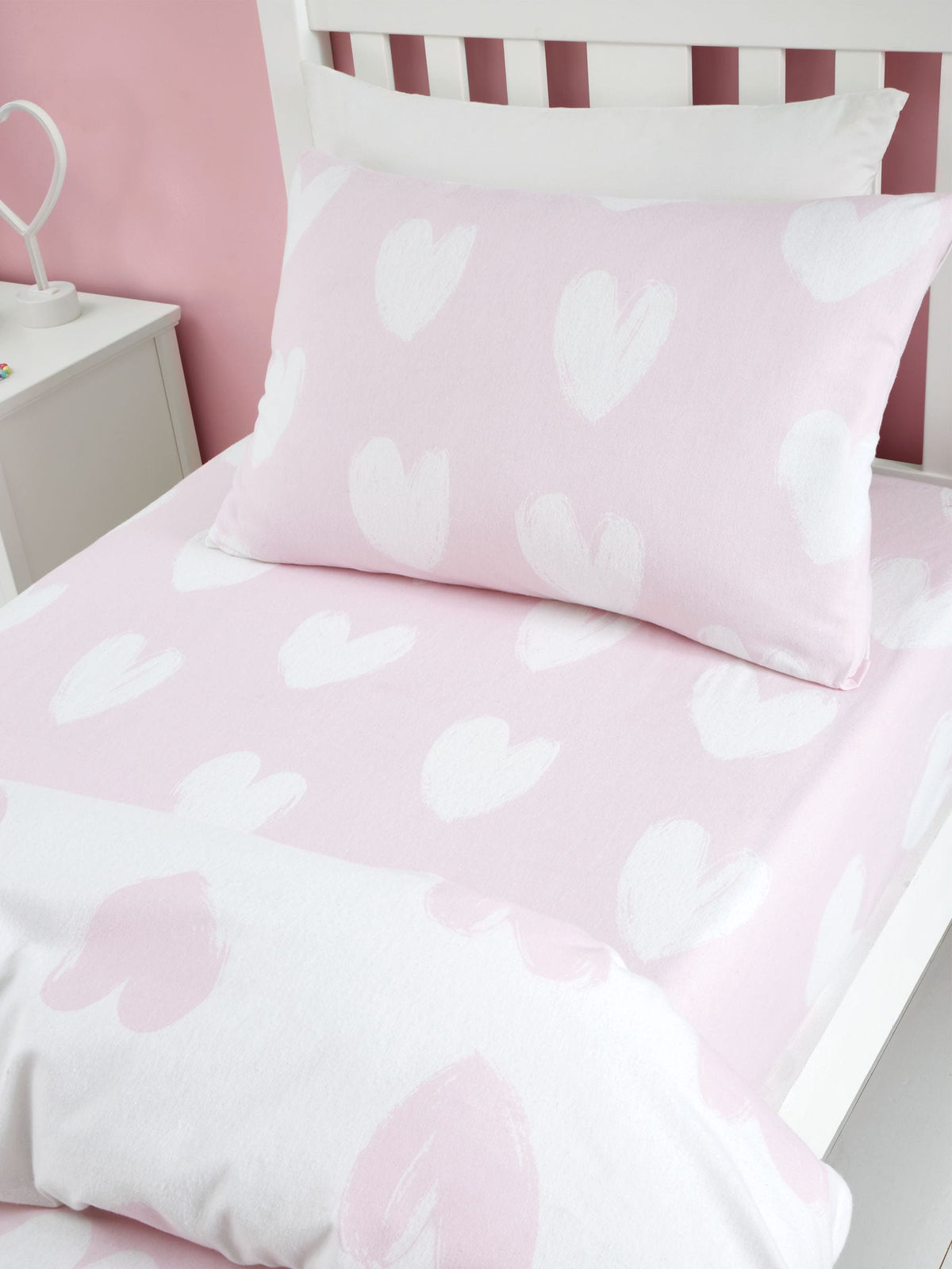 Catherine Lansfield Pink Supersoft 100% Brushed Cotton Hearts Fitted Sheet